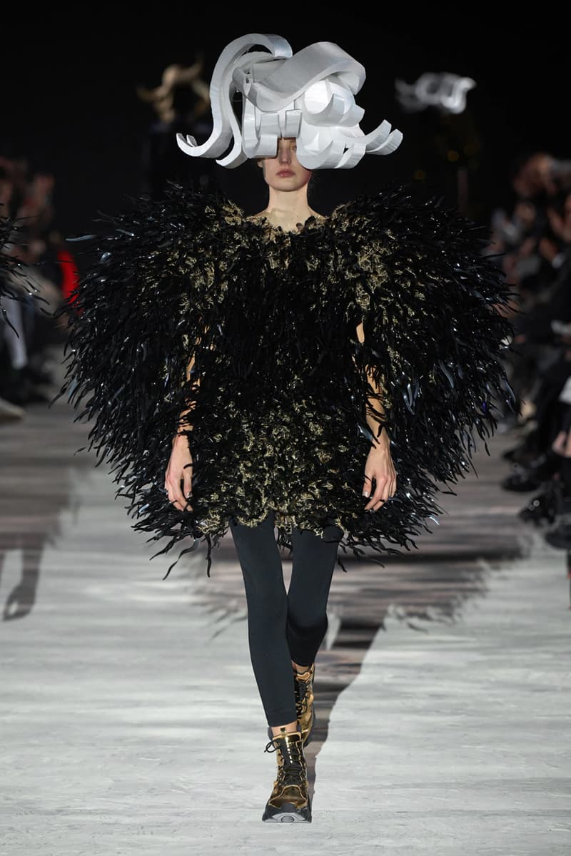 noir kei ninomiya fall winter 2025 runway collection comme des garcons