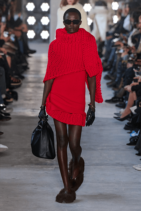 sacai Fall Winter 2025 Paris Fashion Week womenswear runway show chitose abe