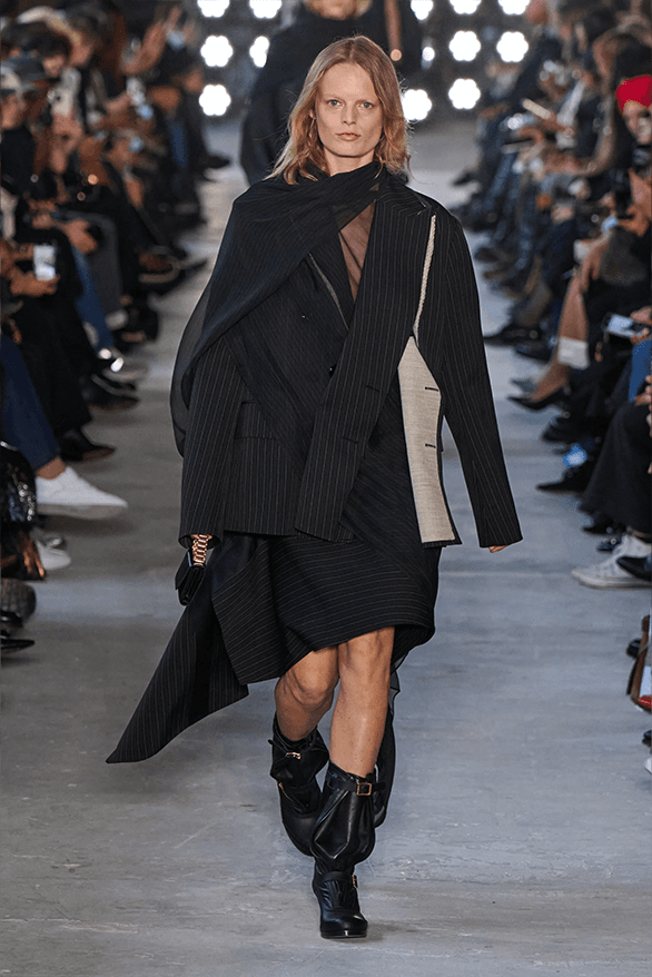 sacai Fall Winter 2025 Paris Fashion Week womenswear runway show chitose abe