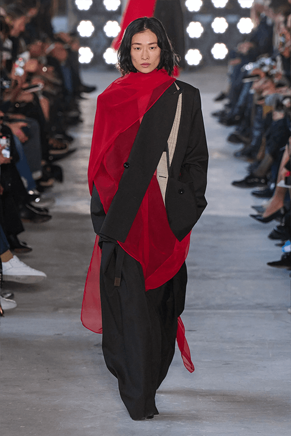 sacai Fall Winter 2025 Paris Fashion Week womenswear runway show chitose abe