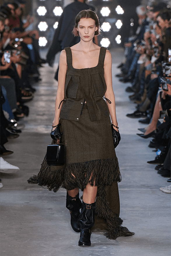 sacai Fall Winter 2025 Paris Fashion Week womenswear runway show chitose abe