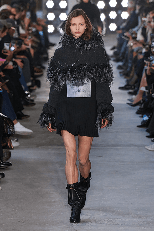 sacai Fall Winter 2025 Paris Fashion Week womenswear runway show chitose abe