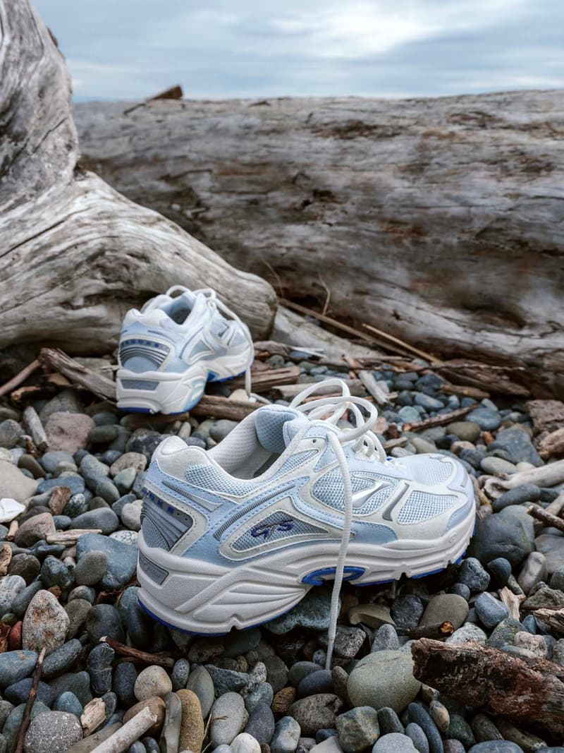 Brooks Reintroduces the Adrenaline GTS 4 white black blue running shoes runners