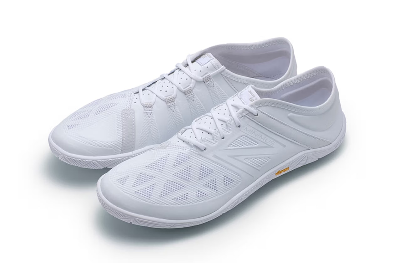 Best Sneaker Releases March 2025 Week 3 Nike SB x Air Jordan 4 “Navy” (18) adidas Gazelle Indoor Made in Italy “Core Black” (18) Supreme x Nike Air Max 1 New Balance 1906L “Black Leather” (19) and wander x Altra Timp 5 BOA (19) POST ARCHIVE FACTION (PAF) x On “CURRENT FORM 2.0+” (20) COMME des GARÇONS HOMME x New Balance 990v6 (21) Hender Scheme x Timberland 3-Eye Lug Boat Shoe (21) Junya Watanabe MAN x New Balance UX200 (21) Air Jordan 1 Low OG “Obsidian” (22)