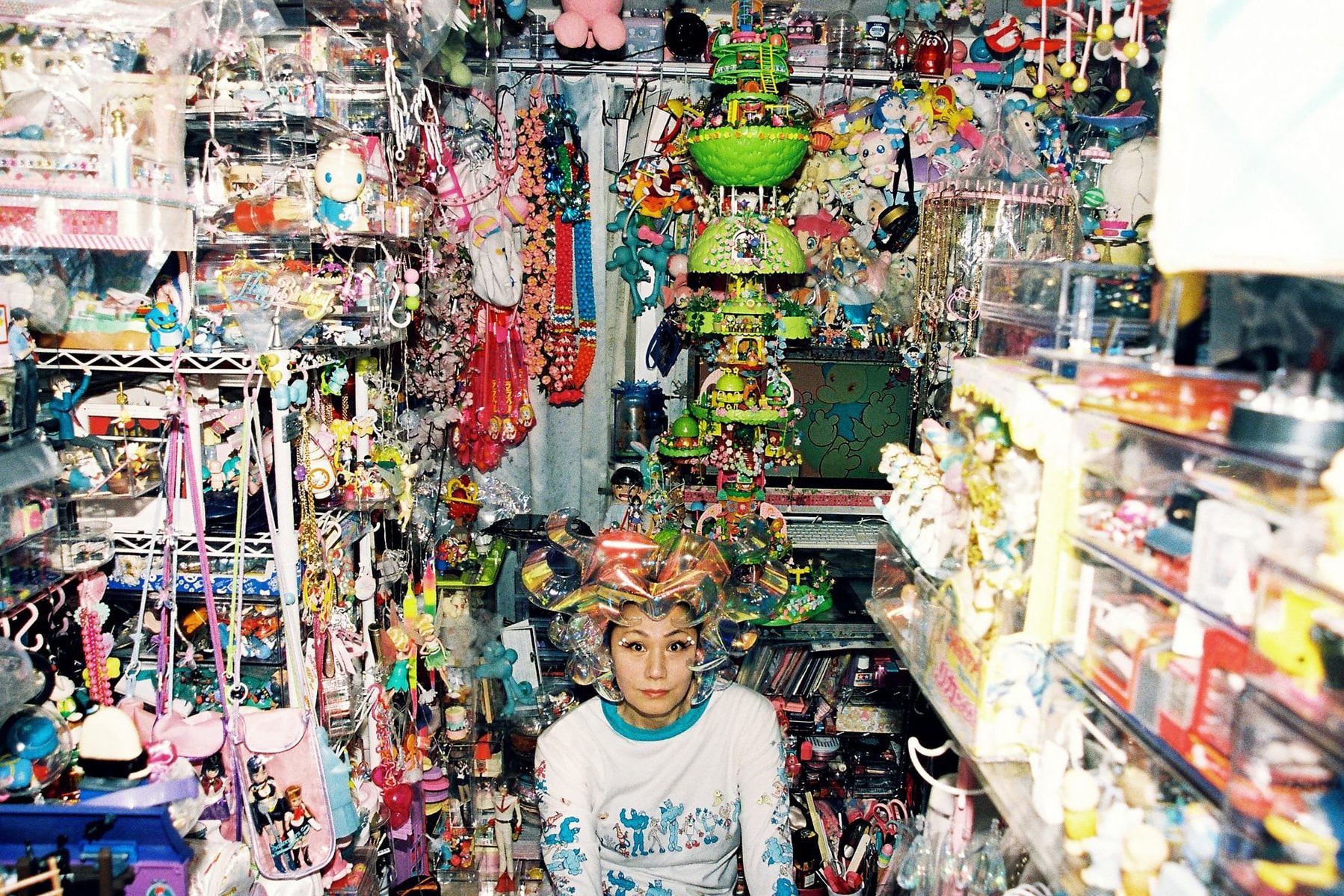 joshua gordon through the lens photographer photography feature artwork images cameras