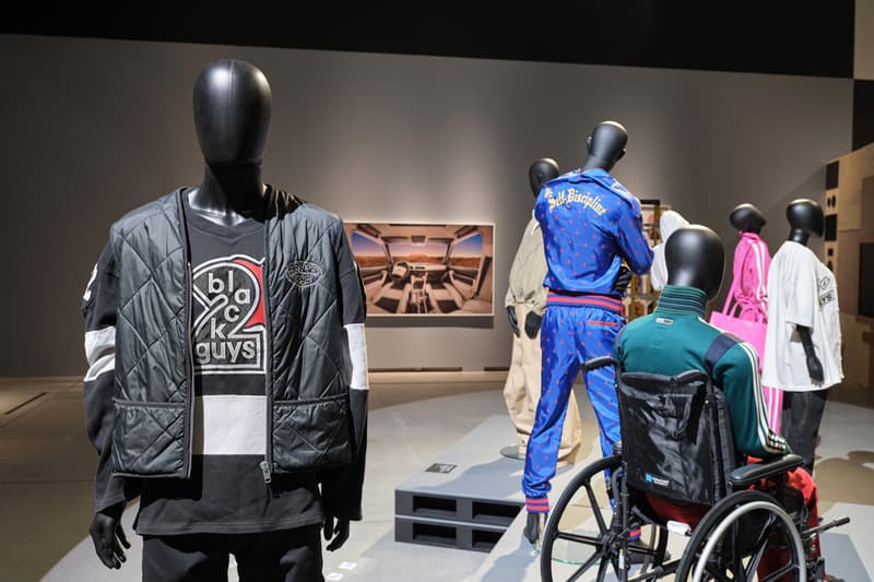 'The Culture: Hip Hop and Contemporary Art in the 21st Century' Exhibit Explores the Global Impact of Hip Hop caitlin cronenberg drake views album cn tower craig boyko portrait snoop dogg julie mehretu alvaro barrington