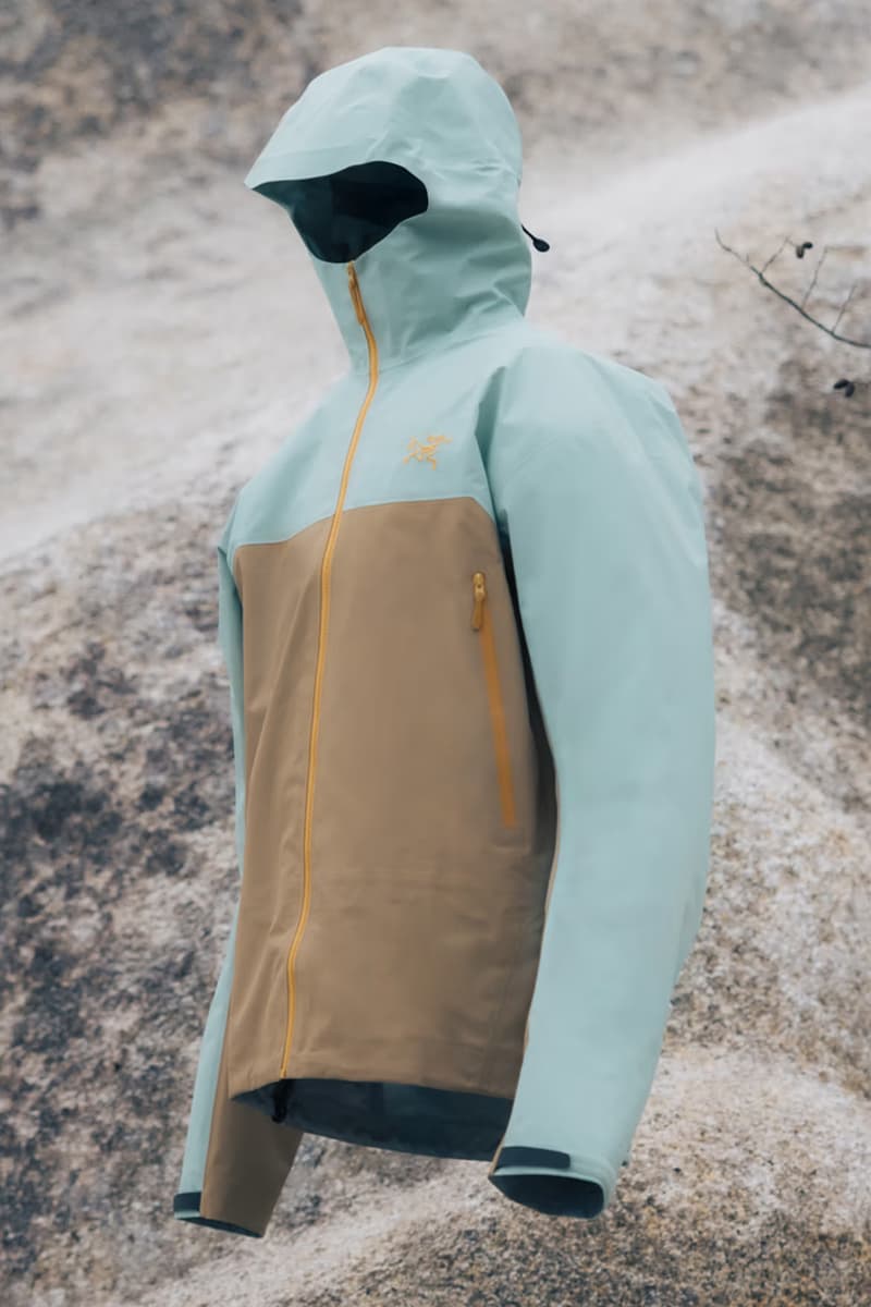 ARC'TERYX Reveals New Set of BEAMS-Exclusive Gear trail magic color beta jacket squamish hoodie mantis 2 waist pack gore-tex