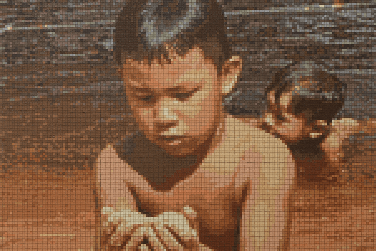 Jeane Terra and the Alchemy of Memory In "Pele do Rio"