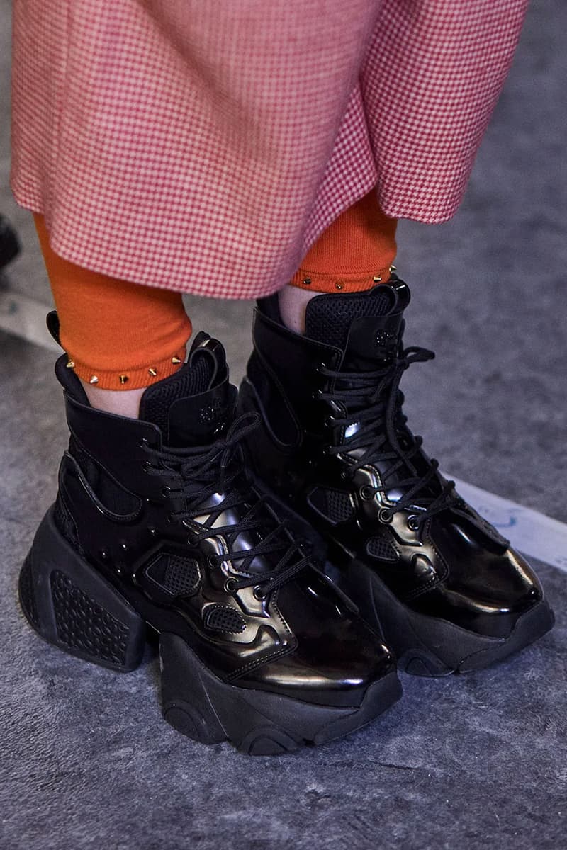 Noir Kei Ninomiya Reebok Instapumps fall winter 2025 runway collection paris fashion week comme des garçons