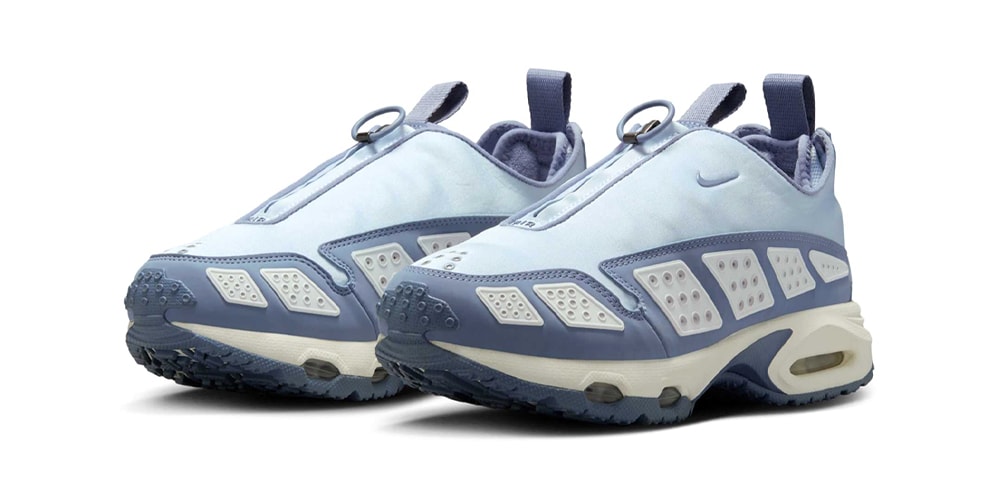 Official Look at the Nike Air Max Sunder "Blue Tint"