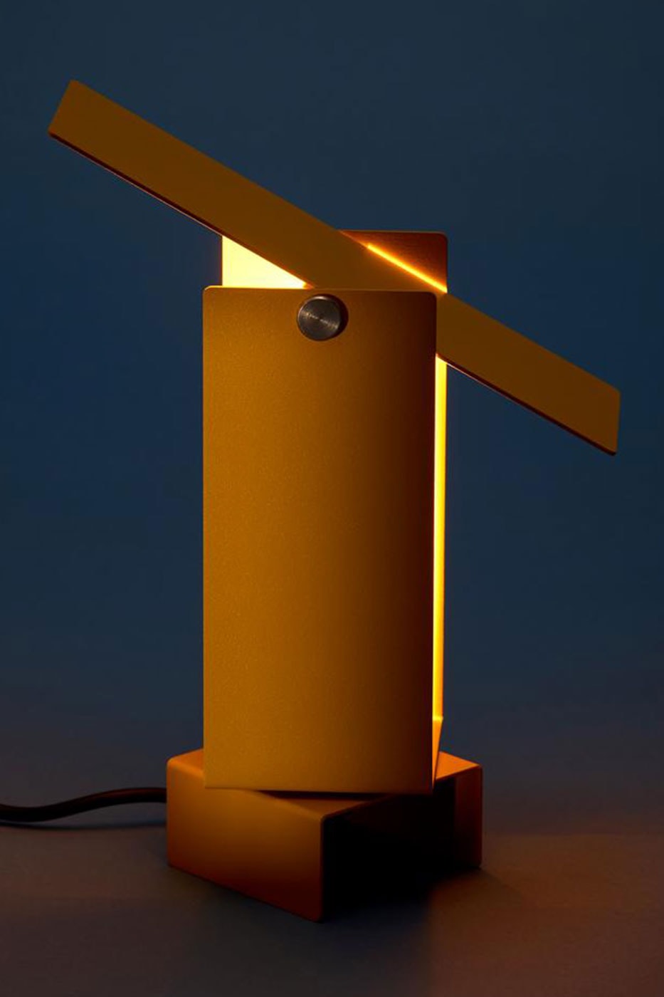 MOEBE “Pivoting Lamps” Collection Wall Lamp Table Lamp Lighting Release Info 