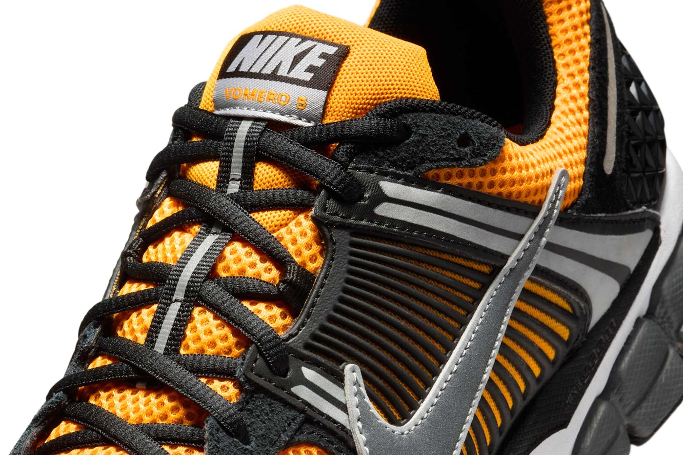 Nike Zoom Vomero 5 Sundial IF6211-700 Release Info