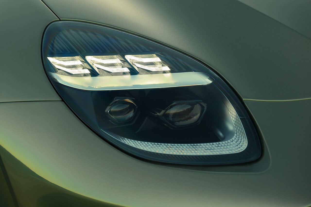 Aston Martin Vanquish Volante Convertible Release Info