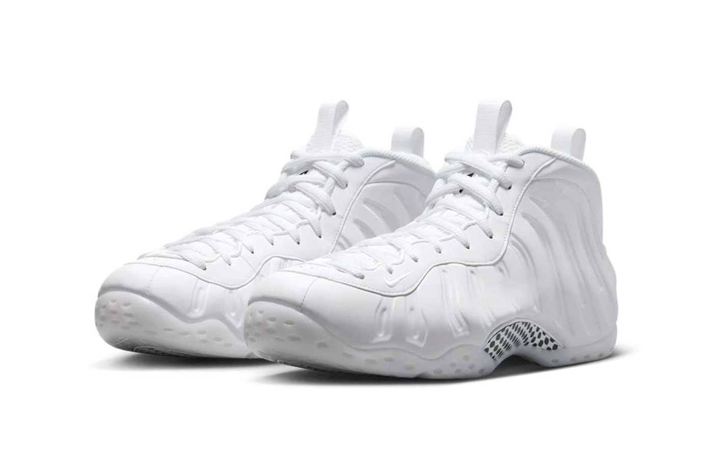 Nike Air Foamposite One "Triple White" HJ5195-100 Release Info all white shoe basketball shoe penny hardaway 1 cent