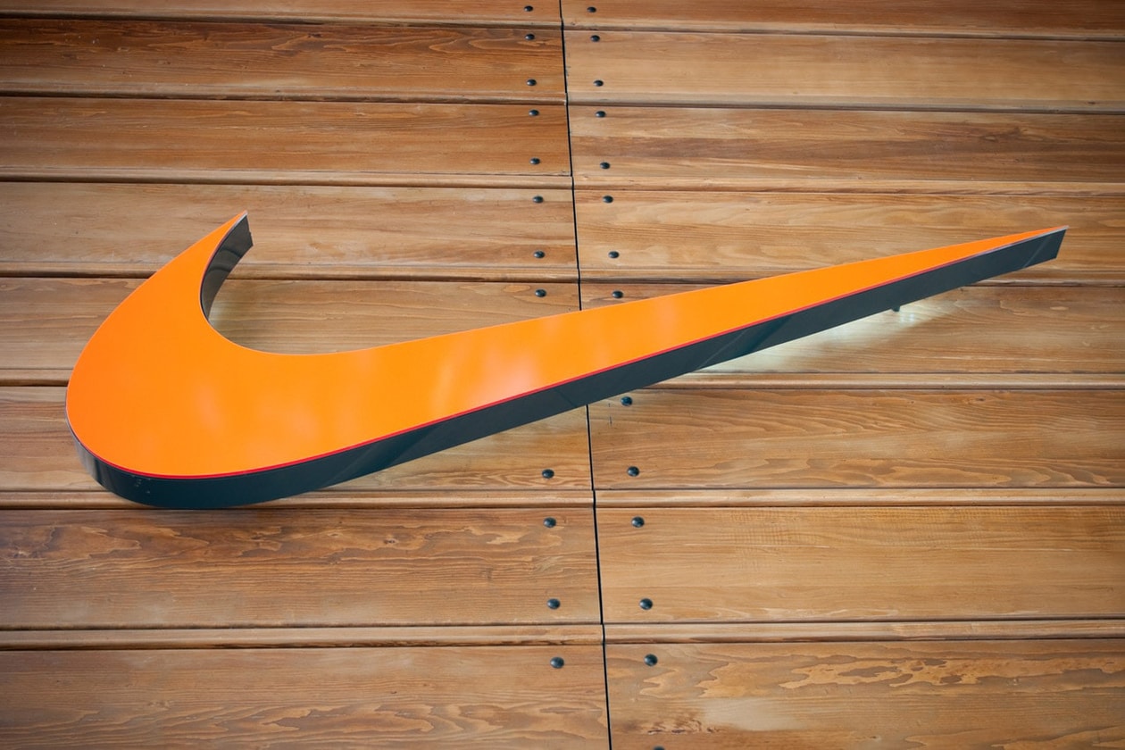 Top Fashion News: March 28