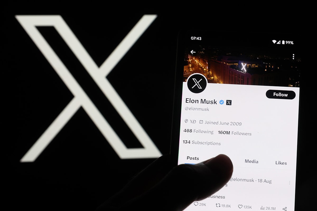 elon musk xAI Acquires X All-Stock Transaction