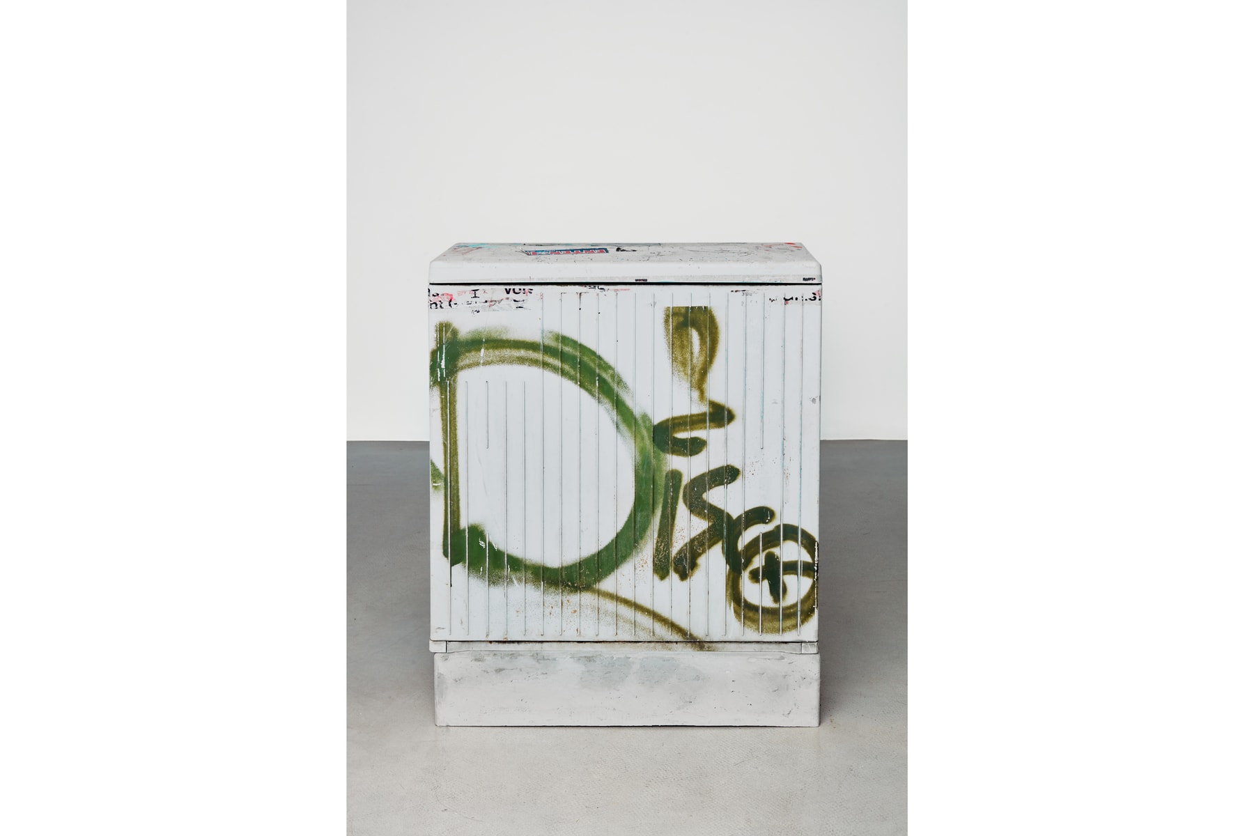 'Graffiti' Group Show at Museion Museum in Italy art artworks