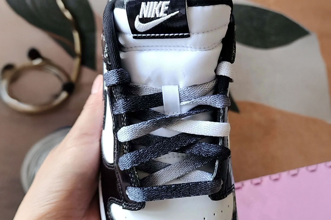 Nike Dunk Low SE “Panda” HQ1965-100 Release Info 
