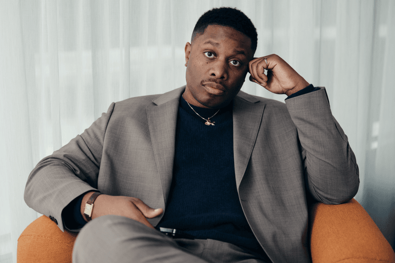 Devon Walker Travel Tips With Theory Motion Wool Collection