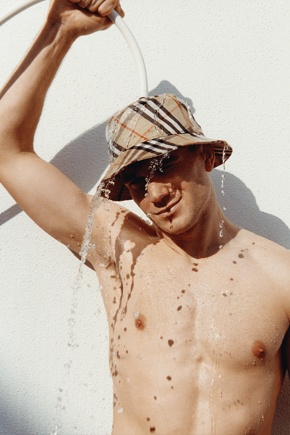 Burberry Summer 2025 Campaign Release Information details date Rosie Huntington Whiteley Jack Draper