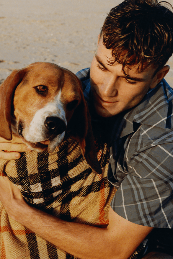 Burberry Summer 2025 Campaign Release Information details date Rosie Huntington Whiteley Jack Draper