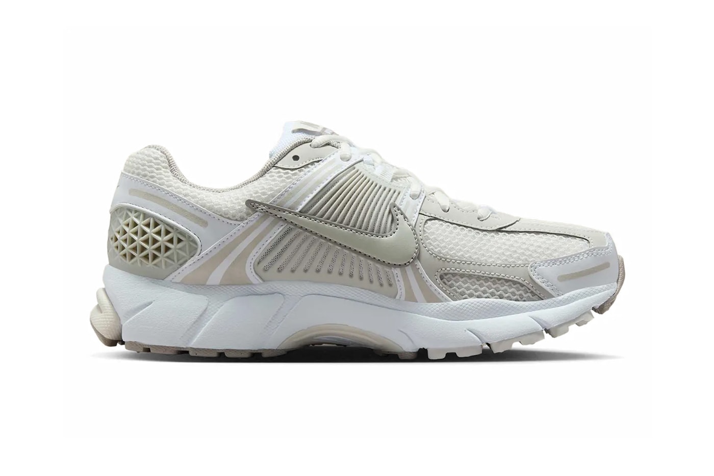 Nike Zoom Vomero 5 Light Bone FJ2028-107 Release Info