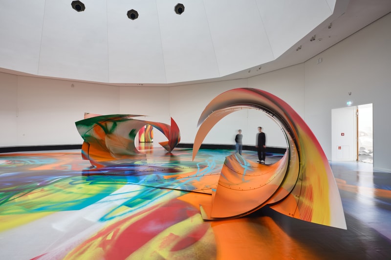 Katharina Grosse 'The Sprayed Dear' Staatsgalerie Stuttgart Art artworks