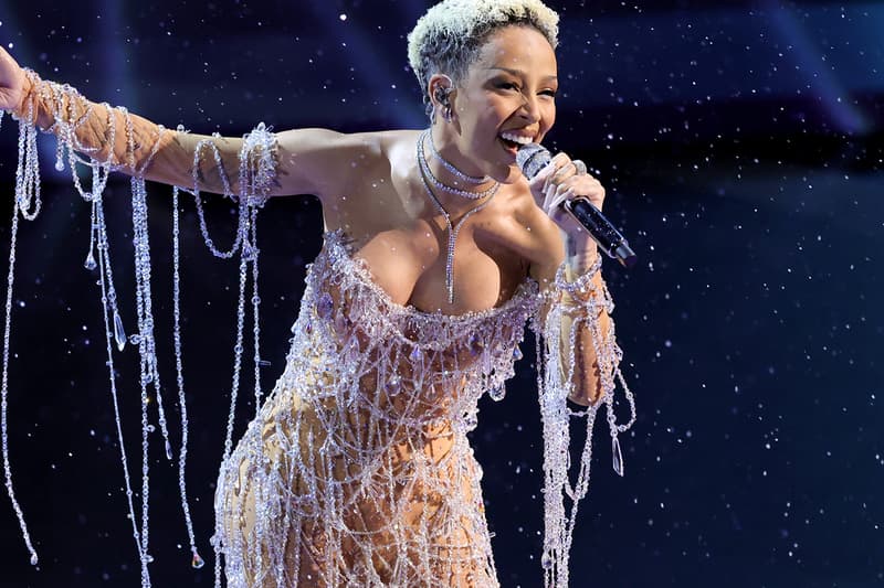 Doja Cat Teases Tracklist for New Album 'Vie' fifth studio album “Turn the Lights On,” “Slide,” “One More Time,” “Make It Up,” “Lipstain,” “Kink,” “Jealous Type,” “I Like You,” “Happy,” “Gorgeous,” “Couples Therapy,” “Come Back,” “Cards,” “Amen,” “All Mine” and “Acts of Service.”