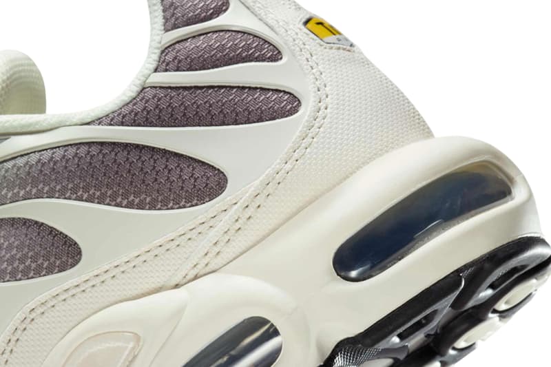 Nike Air Max Plus "Light Orewood" Release info Light Orewood Brown/Black-Soft Pearl-Cave Stone DM0032-106 release info