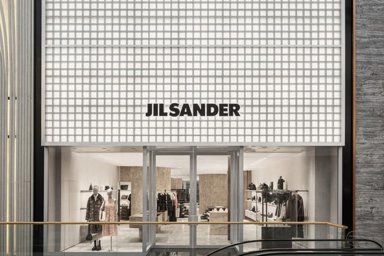 Top Fashion News: April 18