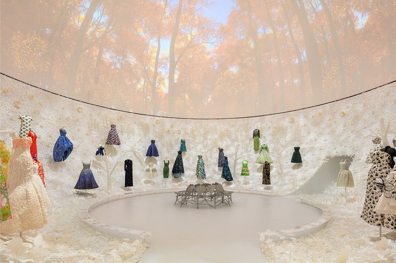 ‘Christian Dior: Designer of Dreams’ Exhibition Seoul Dongdaemun Design Plaza DDP OMA partner Shohei Shigematsu Info 