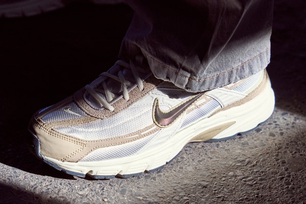 Deichmann nike v5 rnr sneaker campaign expect the unexpected berlin BRKN Laura Wittek y2k 