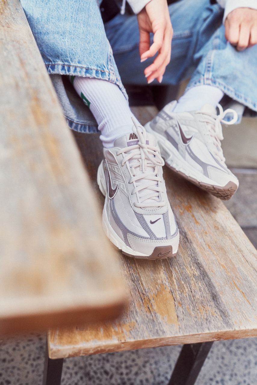 Deichmann nike v5 rnr sneaker campaign expect the unexpected berlin BRKN Laura Wittek y2k 