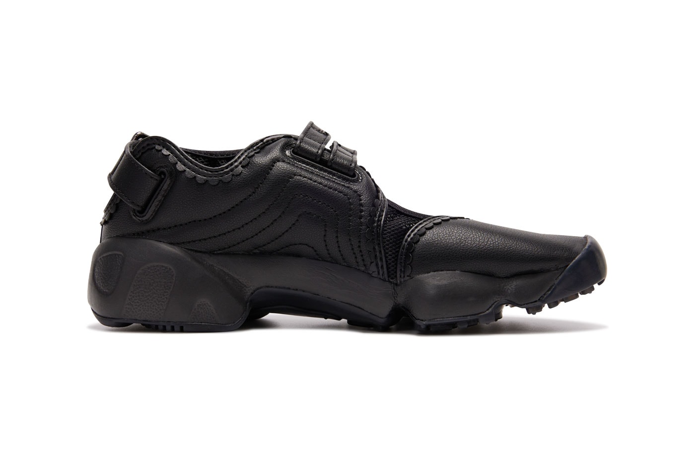Nike Air Rift “Buckle Strap” "Black"IB8881-001 Cherry Blossom Charm Release Info 