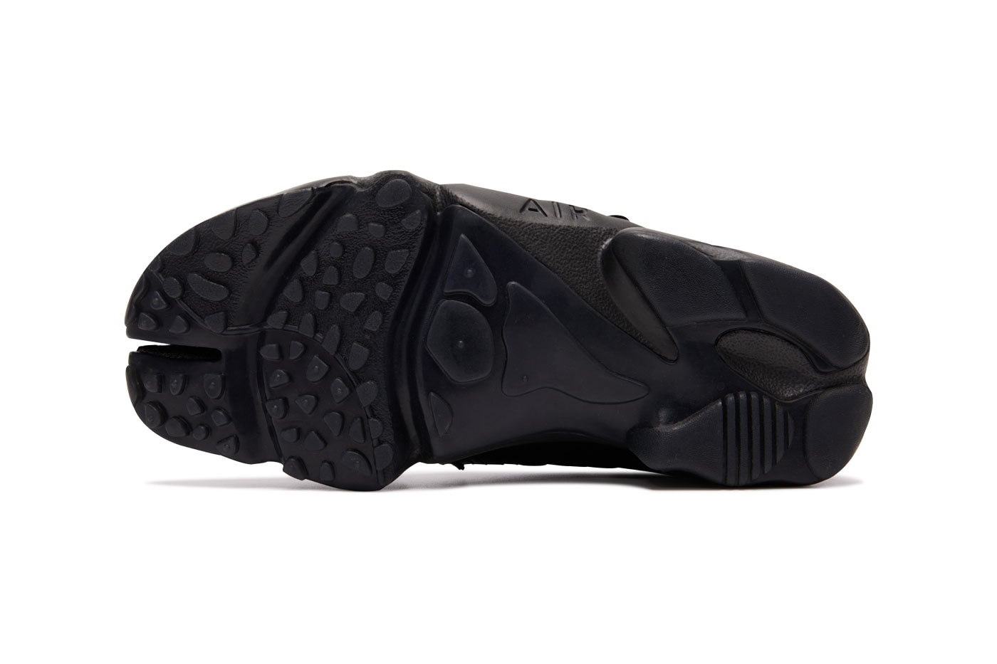 Nike Air Rift “Buckle Strap” "Black"IB8881-001 Cherry Blossom Charm Release Info 