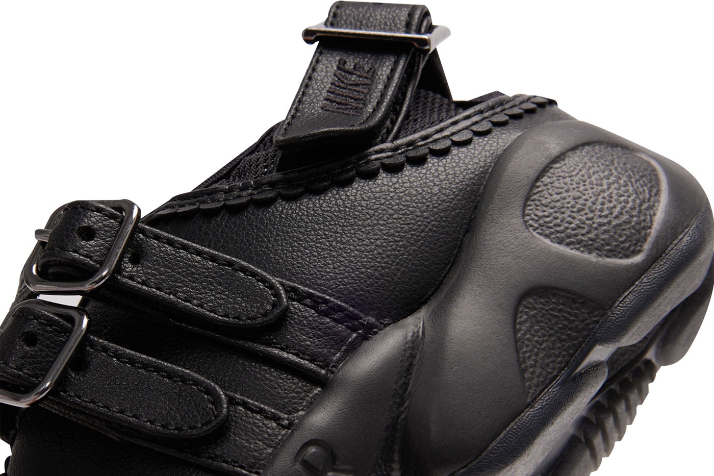 Nike Air Rift “Buckle Strap” "Black"IB8881-001 Cherry Blossom Charm Release Info 