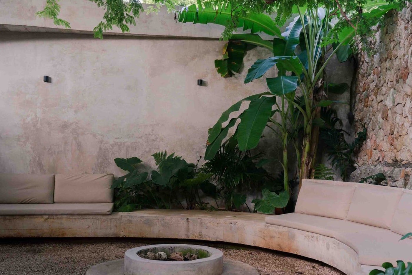 Soskil House Ludwig Godefroy Mérida Mexico architecture homes interior design garden