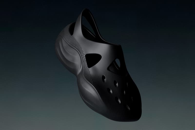 Dingyun Zhang Crocs Diffuser Sapphire Black Sand Release date info store list buying guide photos price