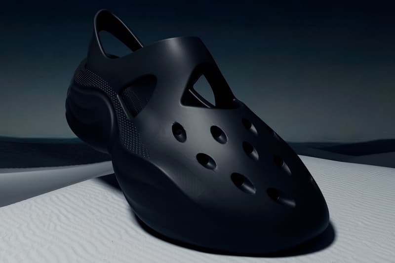 Dingyun Zhang Crocs Diffuser Sapphire Black Sand Release date info store list buying guide photos price