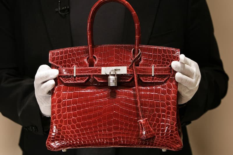 Top Fashion News: April 25