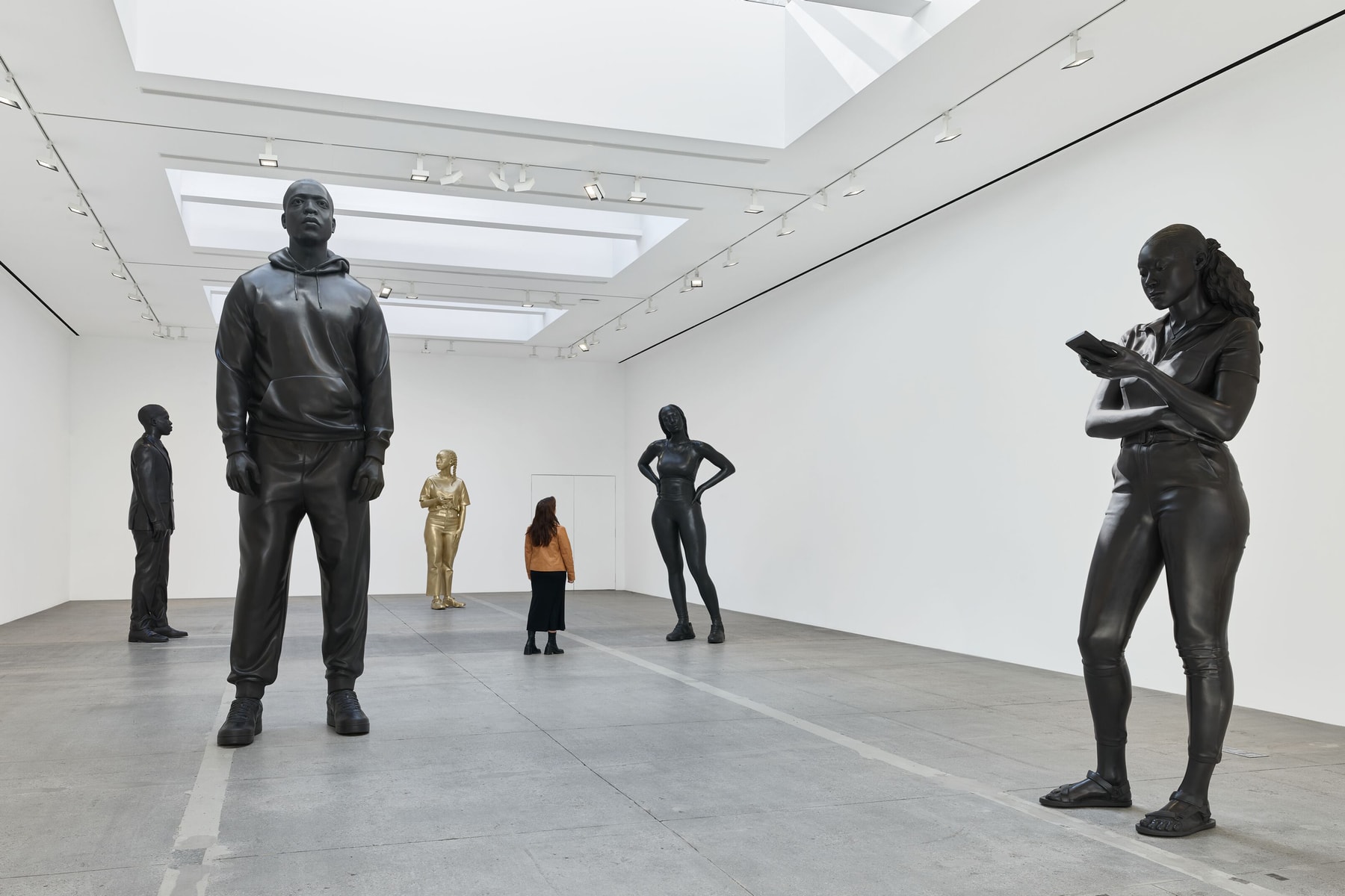 Thomas J Price Bronze Sculptures Take Over New York Hauser Wirth & Times Square Midnight Moment Art Artowrks resilience of scale grounded in the Stars