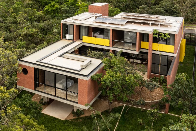 The House of 7 Trees by Hersen Mendes Arquitetura Brazil
