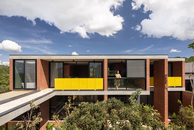 The House of 7 Trees by Hersen Mendes Arquitetura Brazil