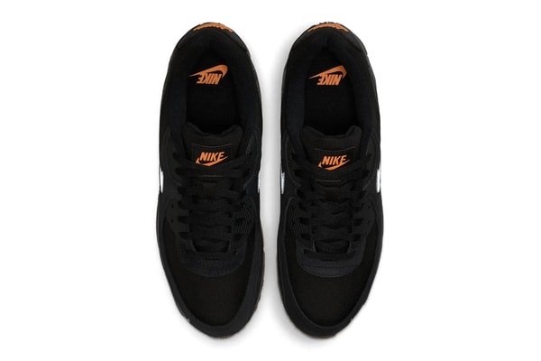 Nike Air Max 90 Preps Early for Halloween DO6706-010 Black/Orange swoosh retro sheos