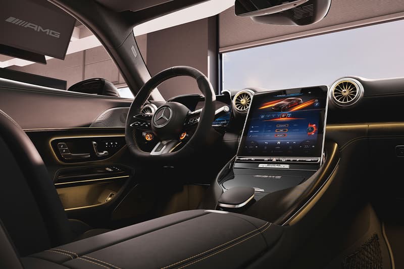 Mercedes AMG GT 63 F1 Movie APXGP Edition Info Brad Pitt Damson Idris Apple