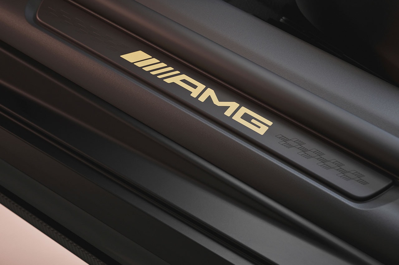 Mercedes AMG GT 63 F1 Movie APXGP Edition Info Brad Pitt Damson Idris Apple