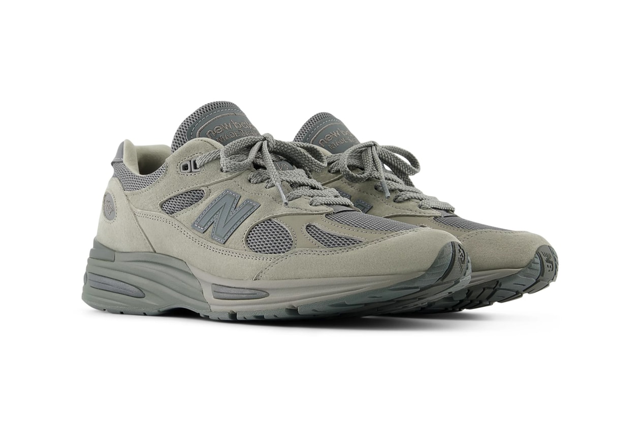 Best Sneaker Releases May 2025 Week 1 Nike A’One “Pink A’ura”  Swarovski x Crocs Classic Clog & Bae Clog  .SWOOSH x Nike Air Force 1 Low “Dirty Triple White” & “Triple Triple Black”  New Balance ABZORB 2010 “Vintage Khaki”  MM6 Maison Margiela x Salomon Spectur 2 & XT-4 Mule Willy Chavarria x adidas Jabbar Dress Low  sacai x Nike Zegamadome  thisisneverthat x New Balance Made in UK 991v2  Nike SB Dunk Low “Rodeo”  Air Jordan 1 High OG “UNC Reimagined”