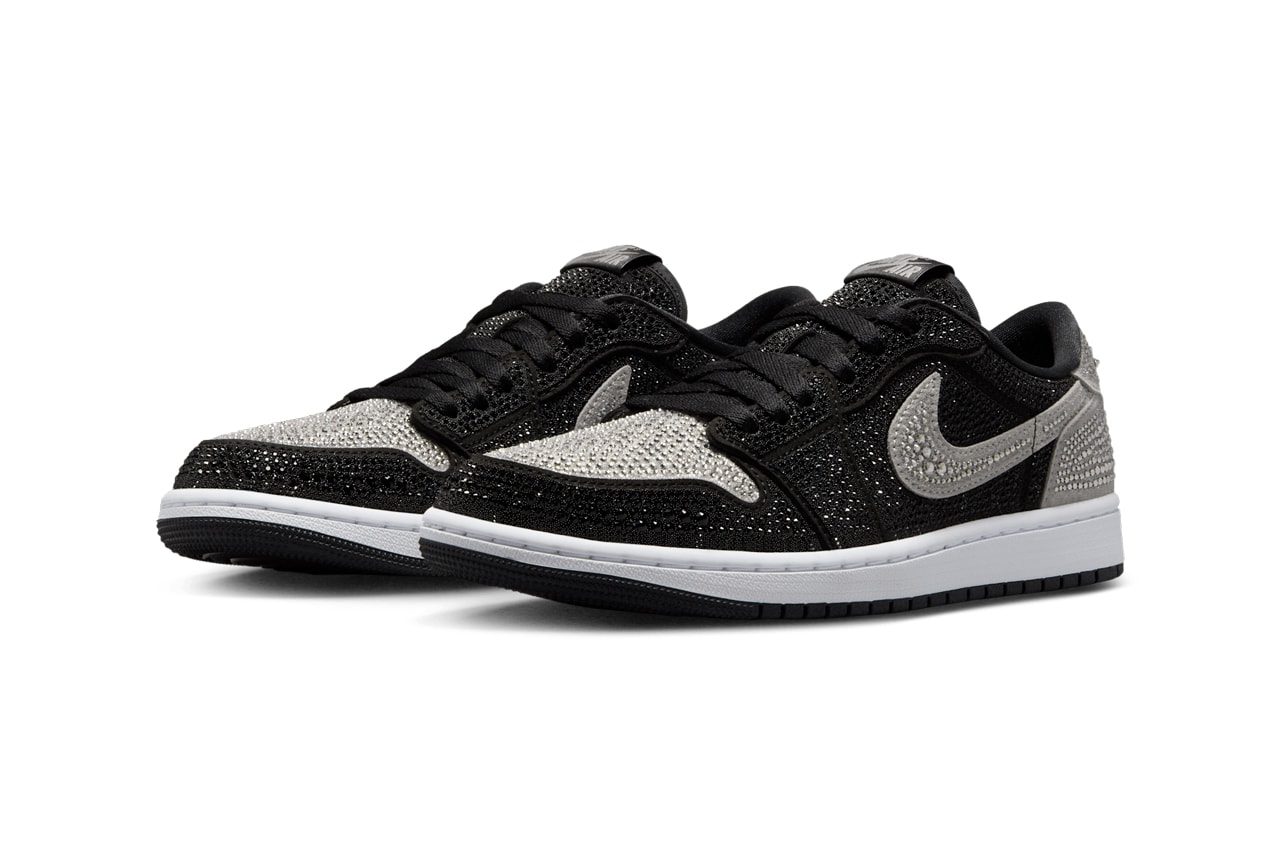 swarovski cystals air michael jordan brand 1 high og official release date info photos price store list buying guide Swarovski Air Jordan 1 Low OG Stealth HM9208-001 Release Date info store list buying guide photos price