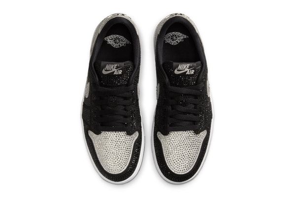 swarovski cystals air michael jordan brand 1 high og official release date info photos price store list buying guide Swarovski Air Jordan 1 Low OG Stealth HM9208-001 Release Date info store list buying guide photos price