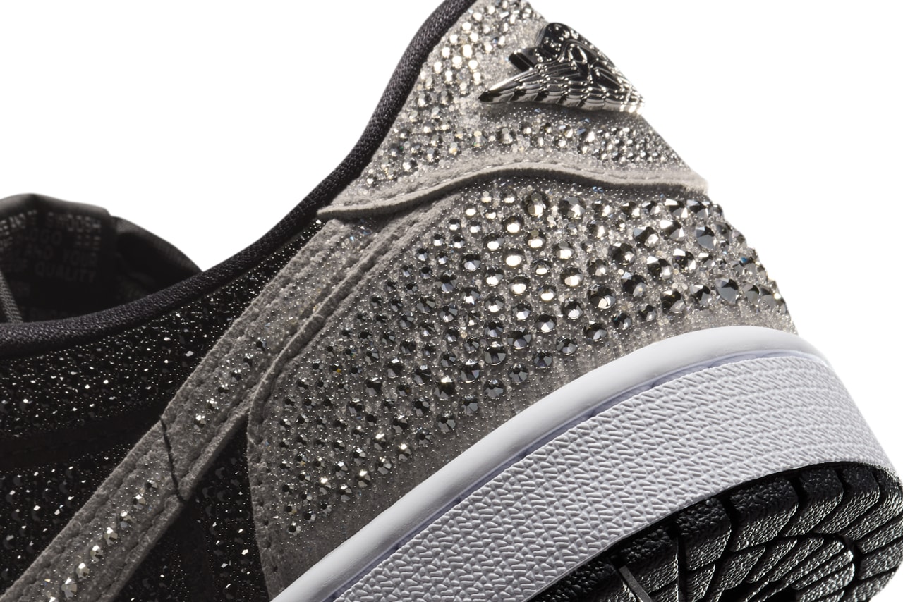 swarovski cystals air michael jordan brand 1 high og official release date info photos price store list buying guide Swarovski Air Jordan 1 Low OG Stealth HM9208-001 Release Date info store list buying guide photos price